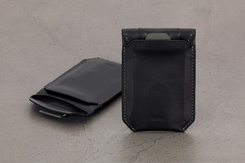 bellroy-elements-sleeve-wallet-black-03のBLACKカラー