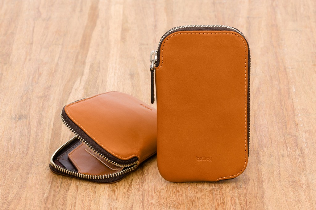 bellroy-everyday-phone-pocket-wallet-caramel-03のCaramelカラー